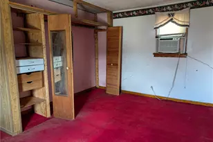 216 Wayne St, Roscoe, PA 15477 - Photo 11