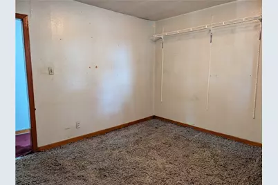 216 Wayne St, Roscoe, PA 15477 - Photo 15