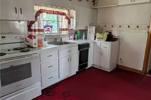 216 Wayne St, Roscoe, PA 15477 - Photo 3