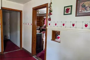 216 Wayne St, Roscoe, PA 15477 - Photo 5