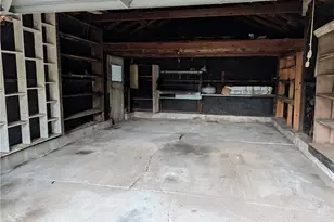 216 Wayne St, Roscoe, PA 15477 - Photo 17