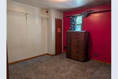 216 Wayne St, Roscoe, PA 15477 - Photo 13