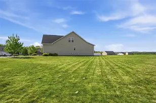 127 Olivia Ave, Adams Township, PA 16046 - Photo 45