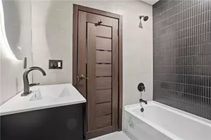 820 Bryn Mawr Rd, East Pittsburgh, PA 15219 - Photo 17