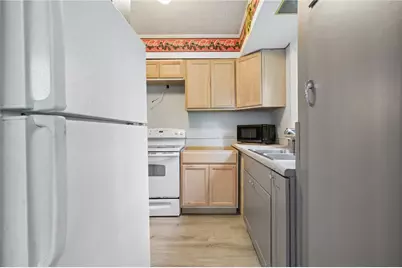 339 Good St, Jeannette, PA 15644 - Photo 17