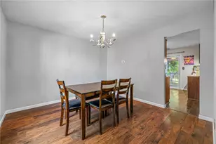 515 Cresthaven Dr, Pittsburgh, PA 15239 - Photo 7