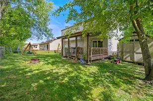 515 Cresthaven Dr, Pittsburgh, PA 15239 - Photo 13