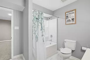 129 Olivia Ave, Adams Township, PA 16046 - Photo 35
