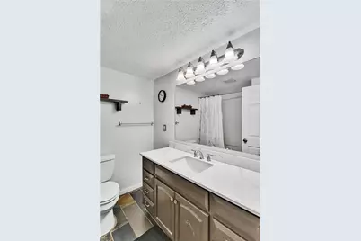 4237 Stratford Dr, Hempfield Township, PA 15642 - Photo 27