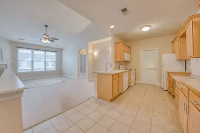227 Adams Pointe Boulevard #3, Adams Township, PA 16046 - Photo 5