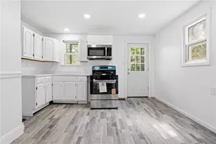 2520 Hallett St, East Pittsburgh, PA 15219 - Photo 11