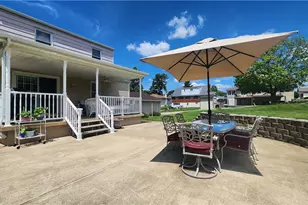 303 Cort St, Jeannette, PA 15644 - Photo 27