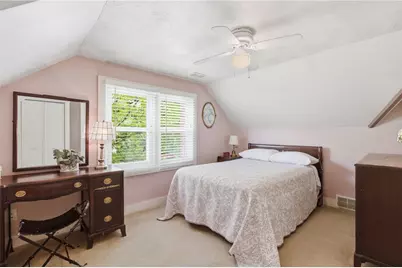 303 Cort St, Jeannette, PA 15644 - Photo 17