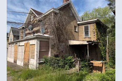 221 N Gallatin Ave, Uniontown, PA 15401 - Photo 3