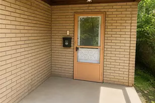 221 N Gallatin Ave, Uniontown, PA 15401 - Photo 9