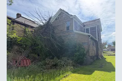 221 N Gallatin Ave, Uniontown, PA 15401 - Photo 7