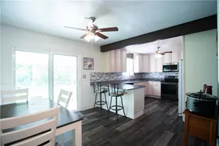 858 Monaca Rd, Center Township, PA 15061 - Photo 11