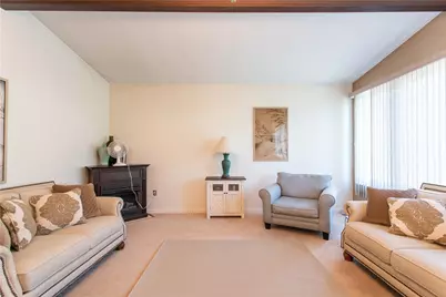858 Monaca Rd, Center Township, PA 15061 - Photo 3
