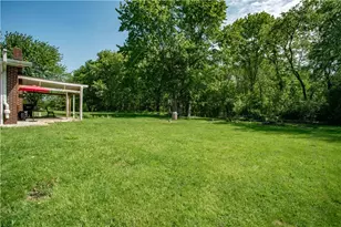 858 Monaca Rd, Center Township, PA 15061 - Photo 35