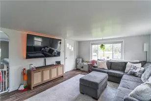 1238 Cascade Rd, Monaca, PA 15061 - Photo 3