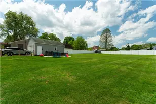 1238 Cascade Rd, Monaca, PA 15061 - Photo 17