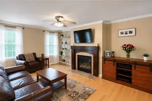 306 Providence Dr, Marshall, PA 15090 - Photo 9