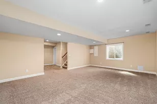 707 Onondaga Cir, Marshall, PA 16046 - Photo 25