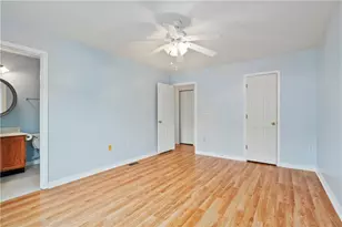 223 Mountain Dr, Carnegie, PA 15106 - Photo 13