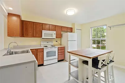223 Mountain Dr, Carnegie, PA 15106 - Photo 9
