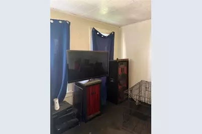 225 Wykes St, Aliquippa, PA 15001 - Photo 7