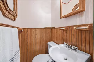 285 Sherman, Sharon, PA 16146 - Photo 25