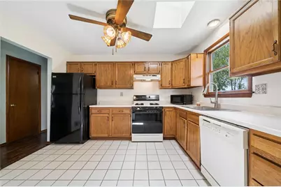 114 Fairview Dr, Manor, PA 15642 - Photo 11