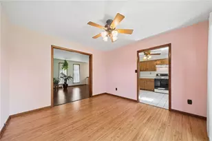 114 Fairview Dr, Manor, PA 15642 - Photo 9