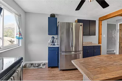 617 College Lodge Rd, White Township, PA 15701 - Photo 5