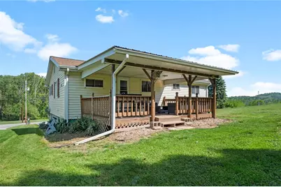 617 College Lodge Rd, White Township, PA 15701 - Photo 3