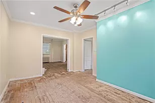 1817 Woodward Ave, Pittsburgh, PA 15226 - Photo 9