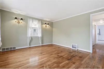 5723 Mifflin Rd, Pittsburgh, PA 15207 - Photo 5