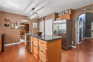 9242 Marshall Rd, Cranberry Township, PA 16066 - Photo 15