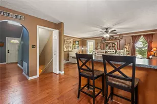 9242 Marshall Rd, Cranberry Township, PA 16066 - Photo 21