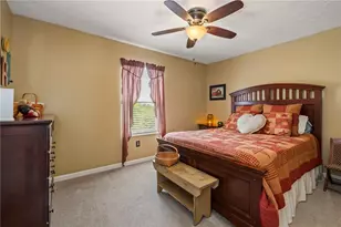 9242 Marshall Rd, Cranberry Township, PA 16066 - Photo 37