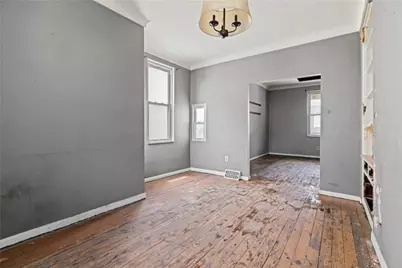 919 Brinton Ave, Pitcairn, PA 15140 - Photo 11