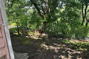 527 Lenora St, Pittsburgh, PA 15206 - Photo 25