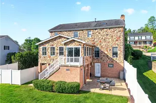111 Janyce Dr, Hempfield Township, PA 15601 - Photo 3
