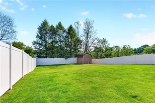 111 Janyce Dr, Hempfield Township, PA 15601 - Photo 7