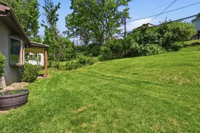 295 Constitution Dr, Pittsburgh, PA 15236 - Photo 29