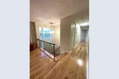 592 Surfside Dr, Pittsburgh, PA 15239 - Photo 15