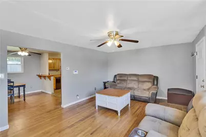 3320 Orchard Drive, Liberty Boro, PA 15133 - Photo 3