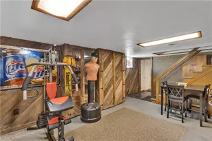 3320 Orchard Dr, Liberty Boro, PA 15133 - Photo 17