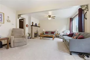 45 West Willock, Pittsburgh, PA 15227 - Photo 5