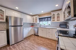 1810 Henderson Ave, Chartiers, PA 15301 - Photo 7